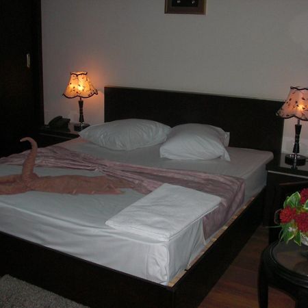 Cairo Plaza Guest House 6th of October City Екстериор снимка