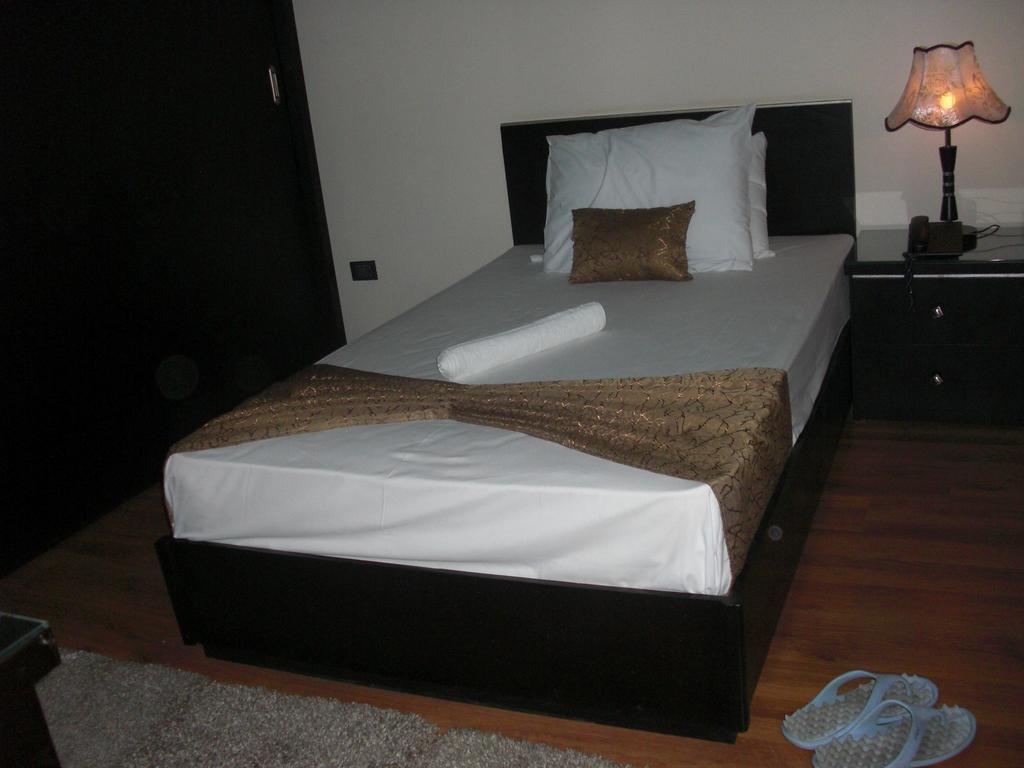 Cairo Plaza Guest House 6th of October City Екстериор снимка