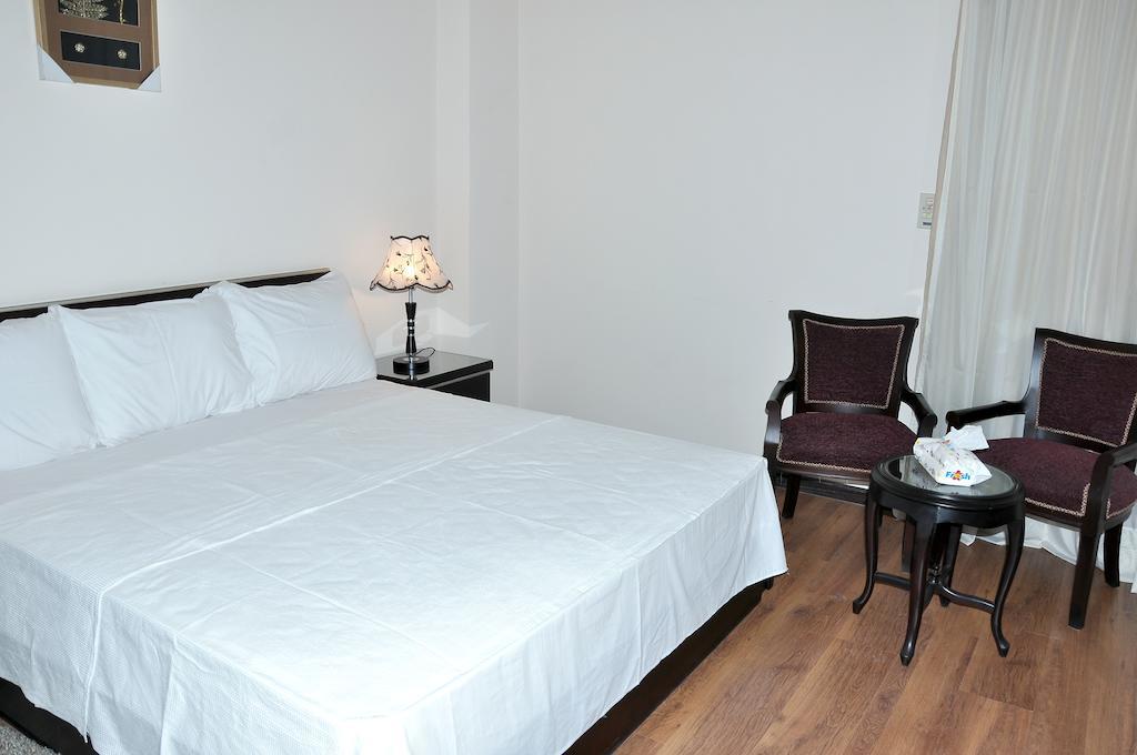 Cairo Plaza Guest House 6th of October City Стая снимка